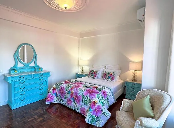 Sunshine With Heated Pool Вилла