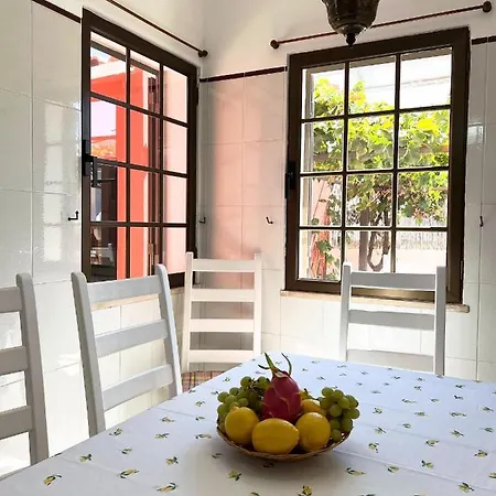 Sunshine Villa *
