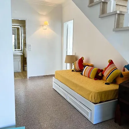 Sunshine With Heated Pool