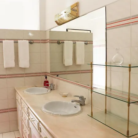 Sunshine With Heated Pool Faro