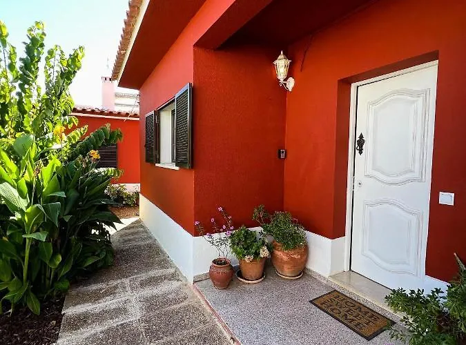 Sunshine With Heated Pool Vila Faro